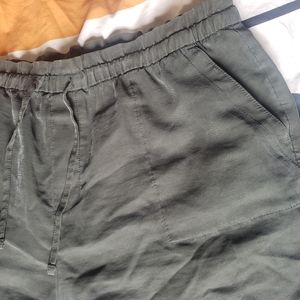 PLUS SIZE ON Drawstring Shorts Dark Green Paperbag Waist XL